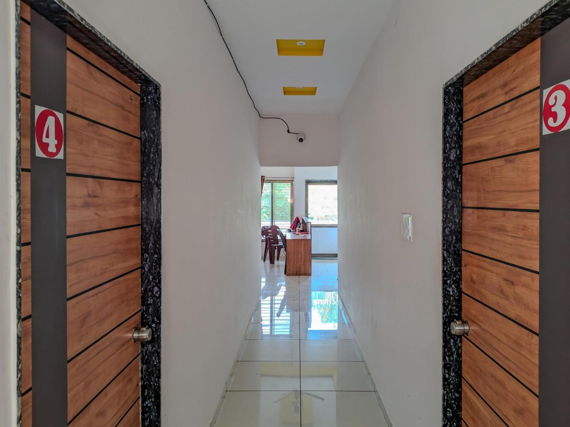Samrat Homestay Garudeshwar Exterior foto